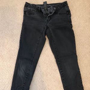 black skinny jeans